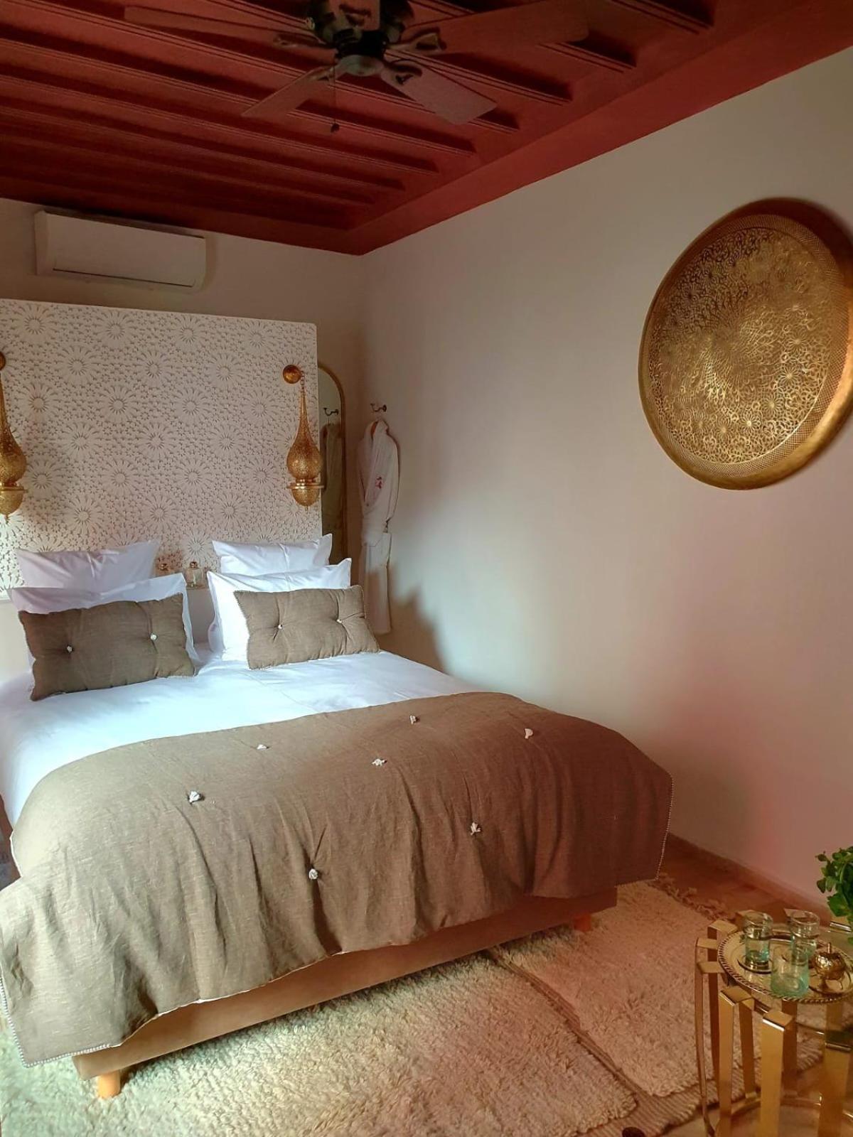 Le Singe Rose Bed & Breakfast Marrakesh Exterior foto