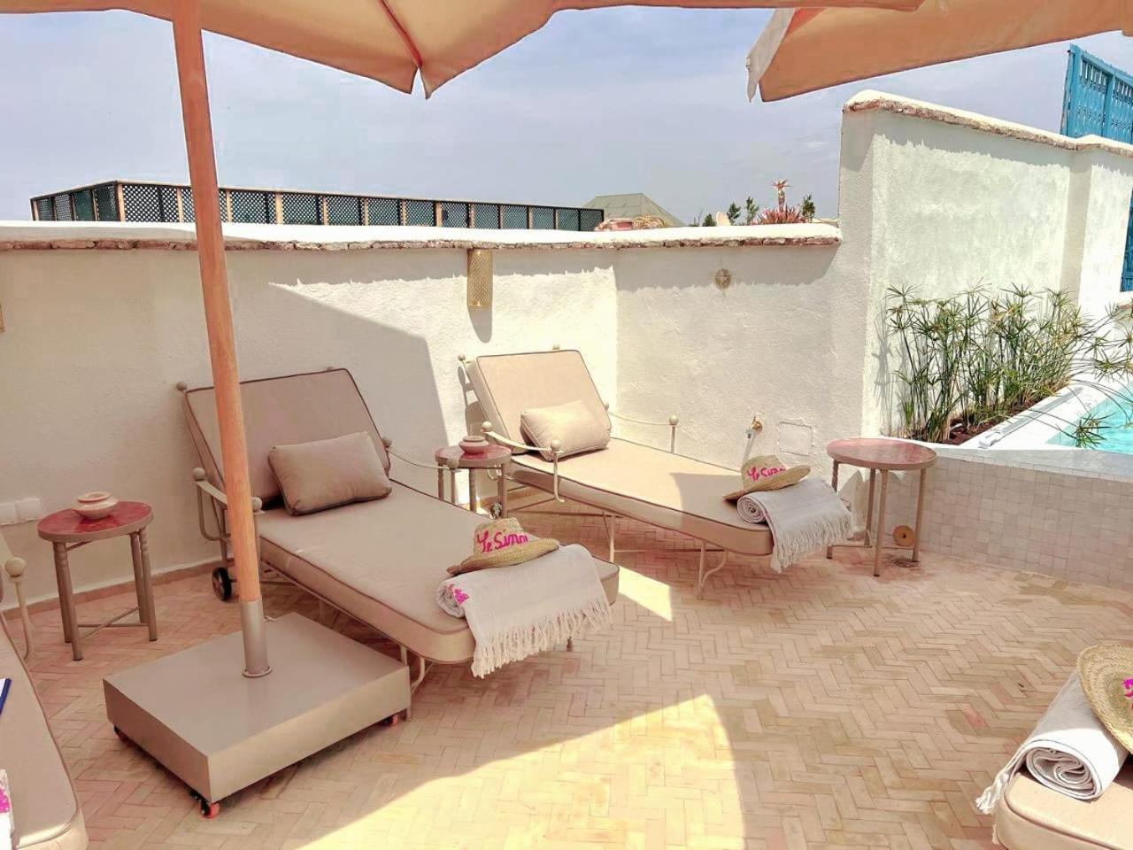 Le Singe Rose Bed & Breakfast Marrakesh Exterior foto